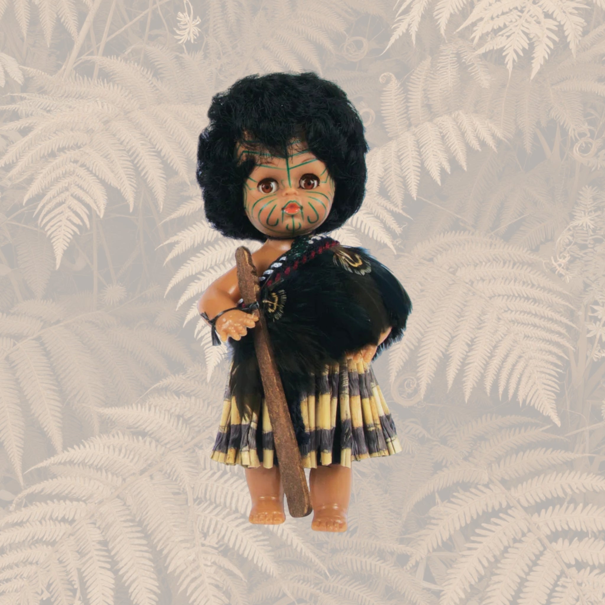 Māori Doll - 17cm Warrior Full Feather Cloak with Piupiu and Taiaha