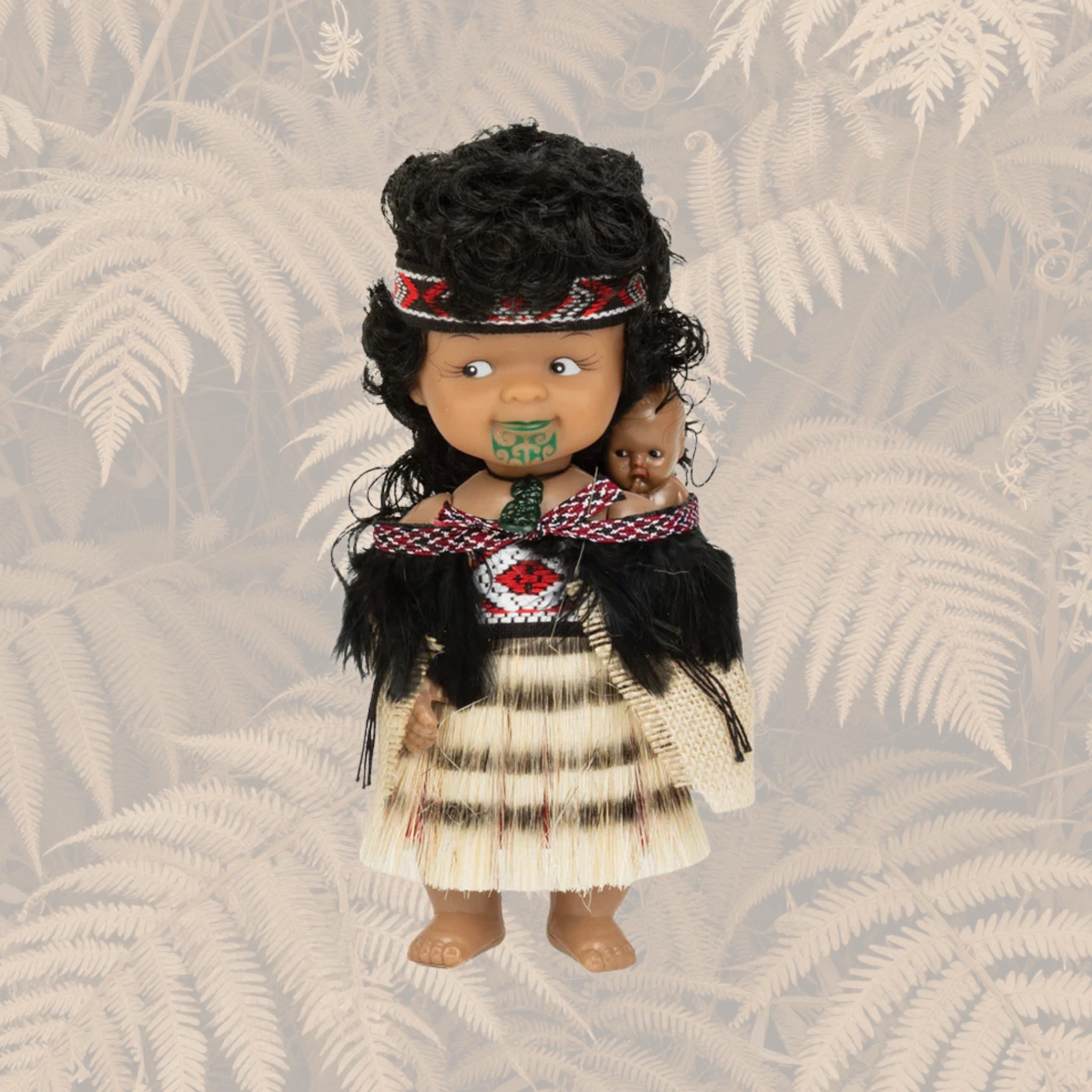 Māori Doll - 20cm Wahine 1 Row Feather Cloak with Baby