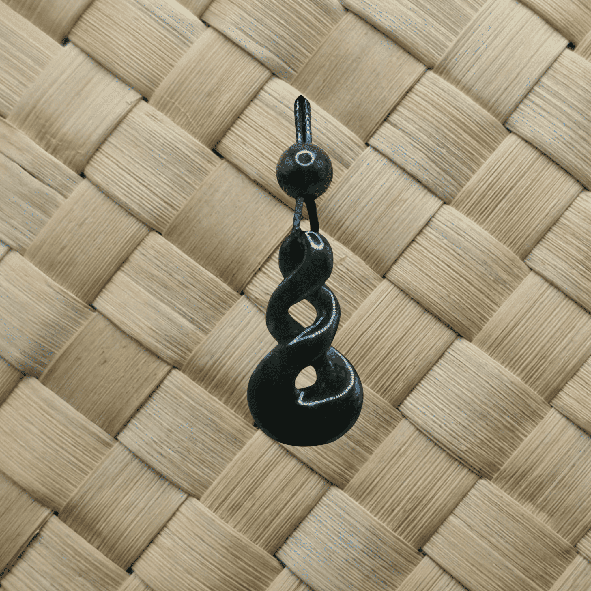 Twist / Pikorua