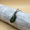 Manaia I - Pēpi Pounamu