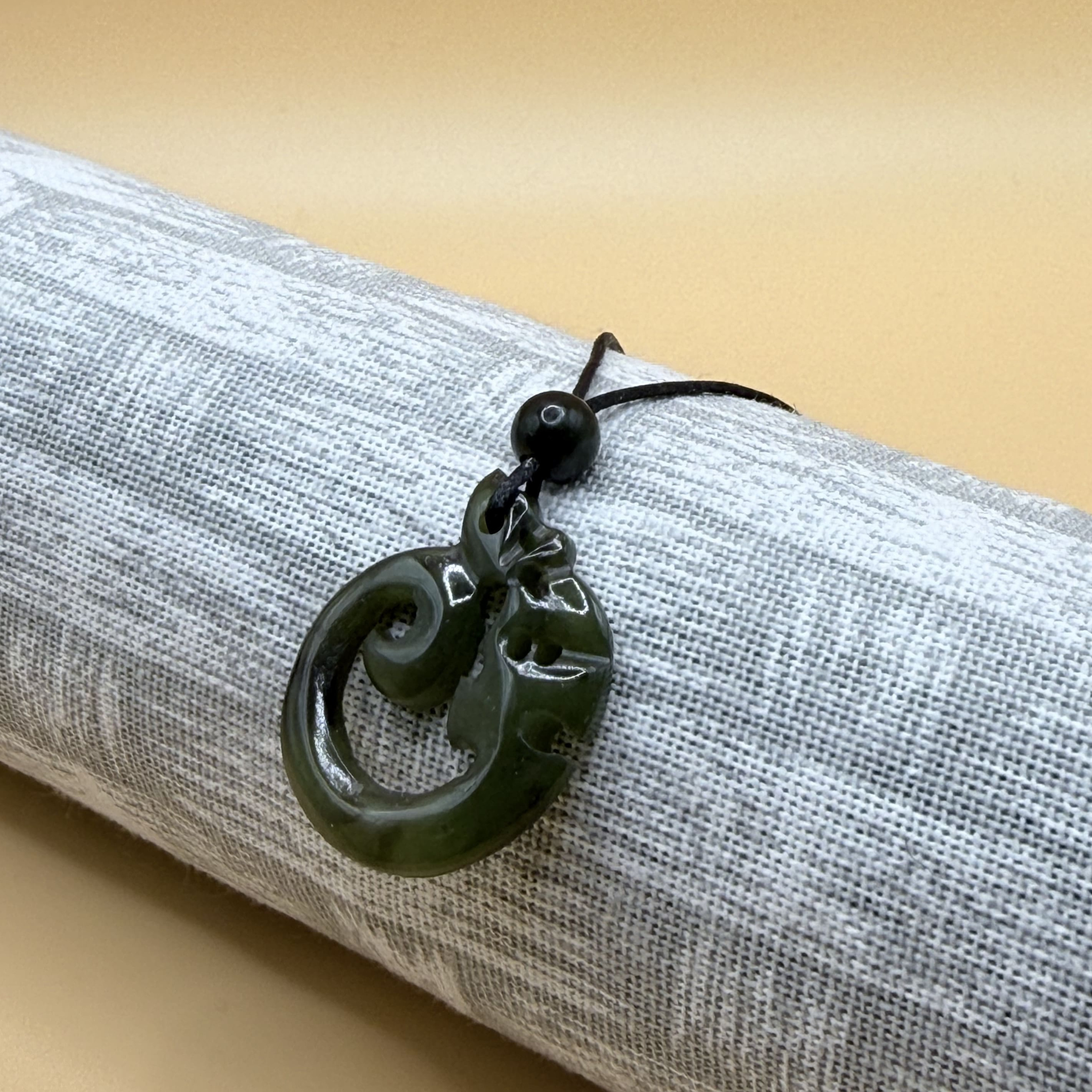 Manaia VI - Pēpi Pounamu
